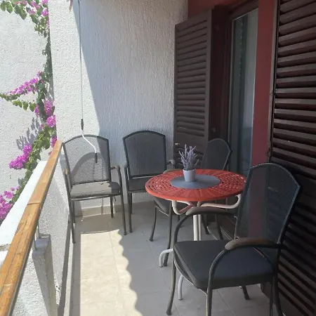 Vila Mako Novalja Exterior photo